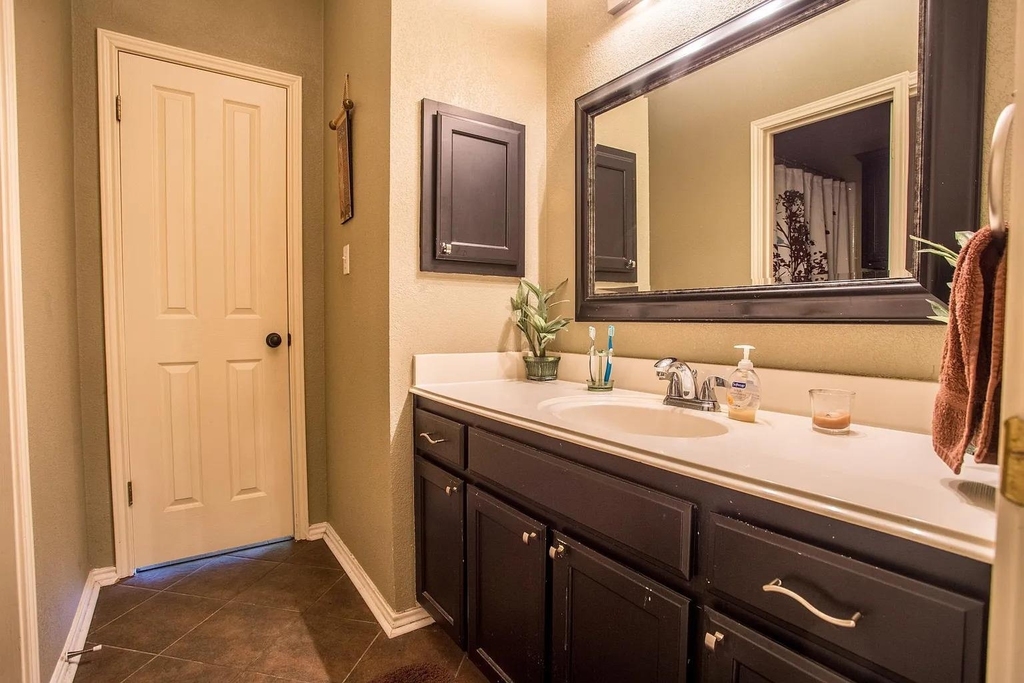 2713 Butler National Dr - Photo 21