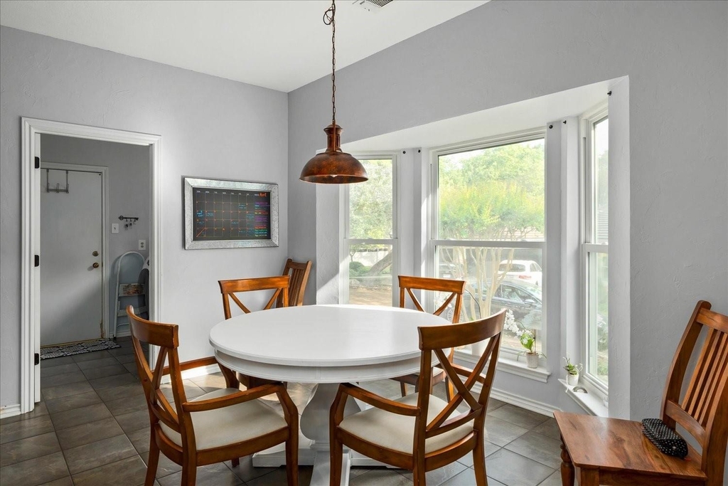 1613 Flint Ct - Photo 7
