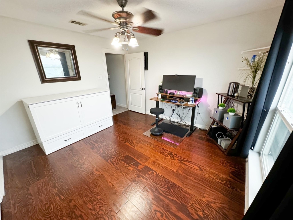 1213 Delsie Dr - Photo 20