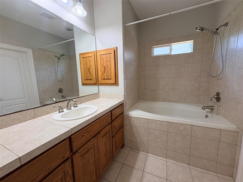 1213 Delsie Dr - Photo 16