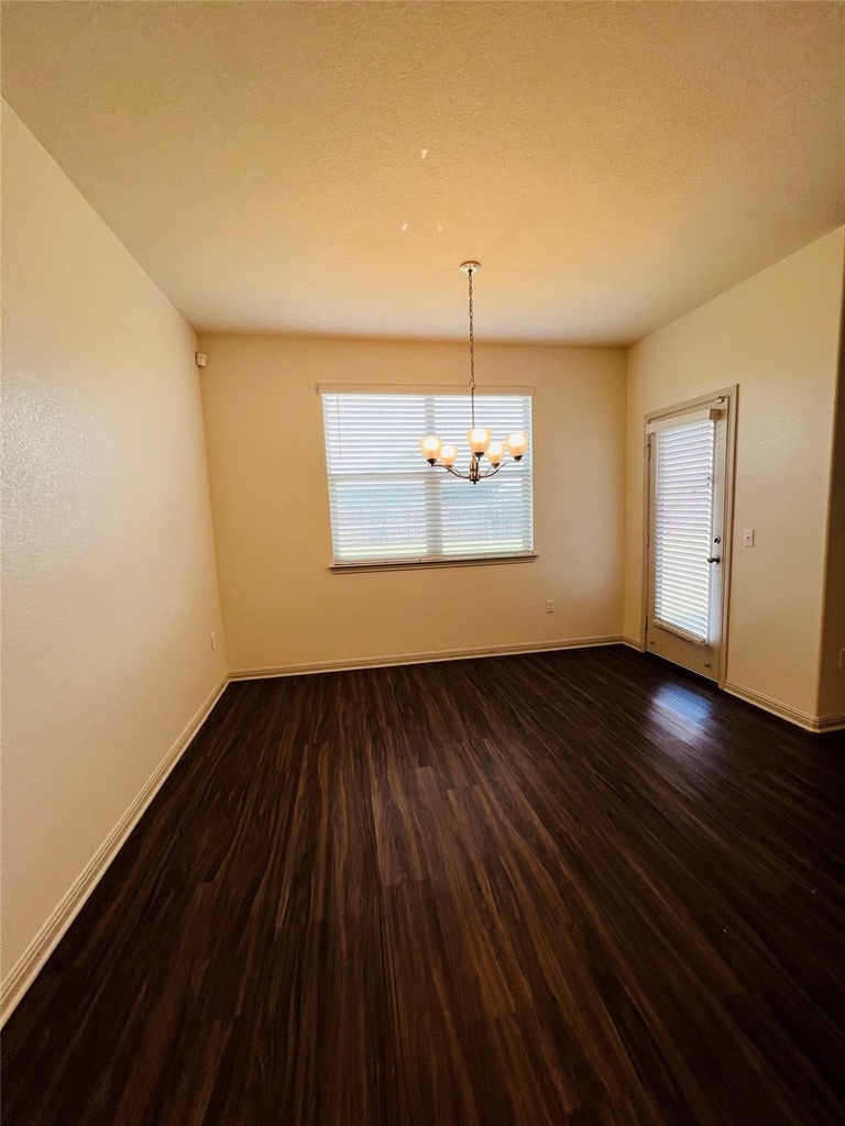 16901 Aventura Ave - Photo 15