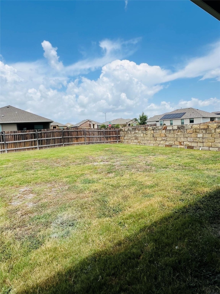 16901 Aventura Ave - Photo 25