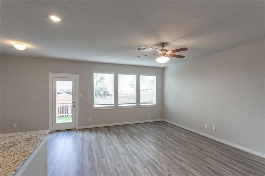 17303 C Leafroller Dr - Photo 6
