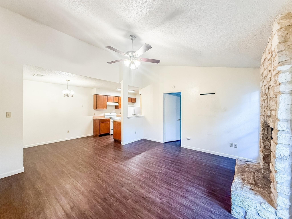 2014 Alex Ave - Photo 3