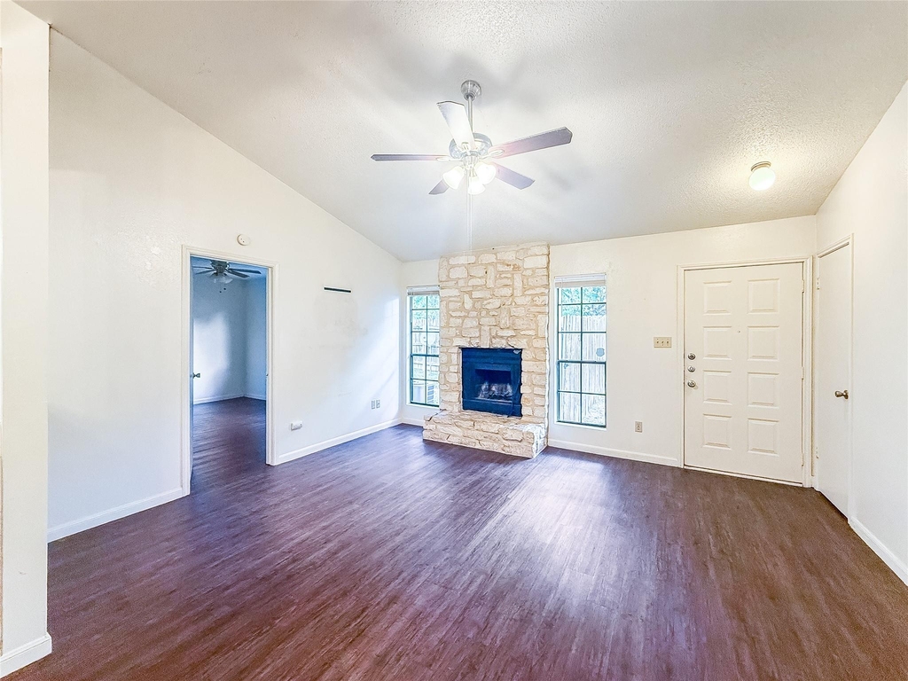 2014 Alex Ave - Photo 1