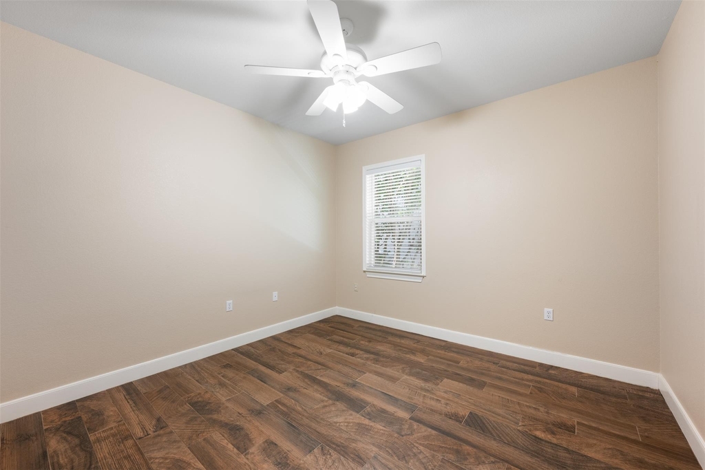 202 River Rock Dr - Photo 22