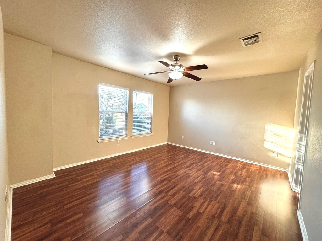 3515 Sandy Brook Dr - Photo 10