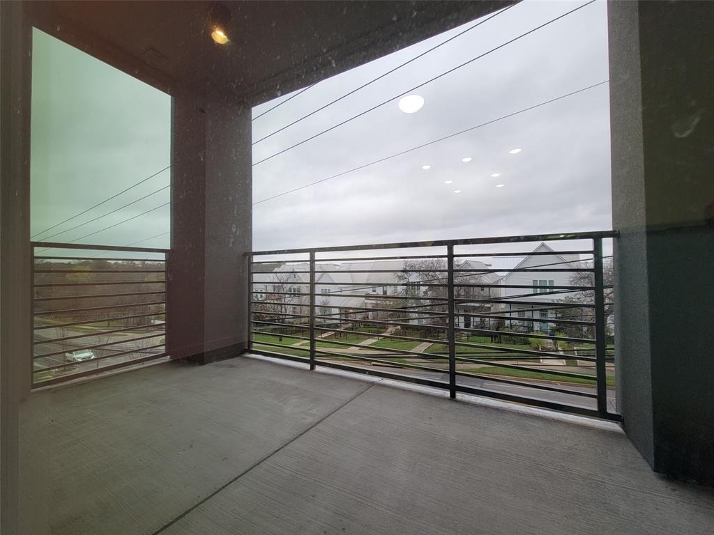 4801 Springdale Rd - Photo 17
