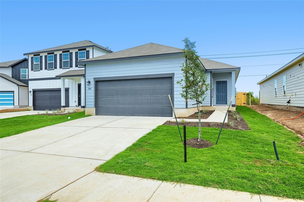 5345 Calluna Dr - Photo 0
