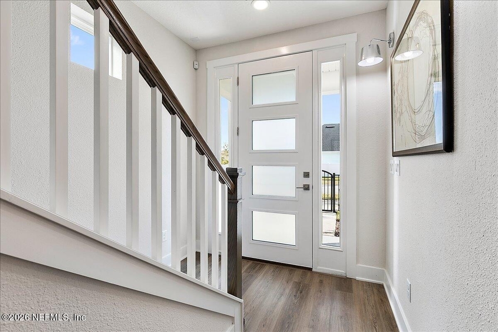 459 Crestview Drive - Photo 5