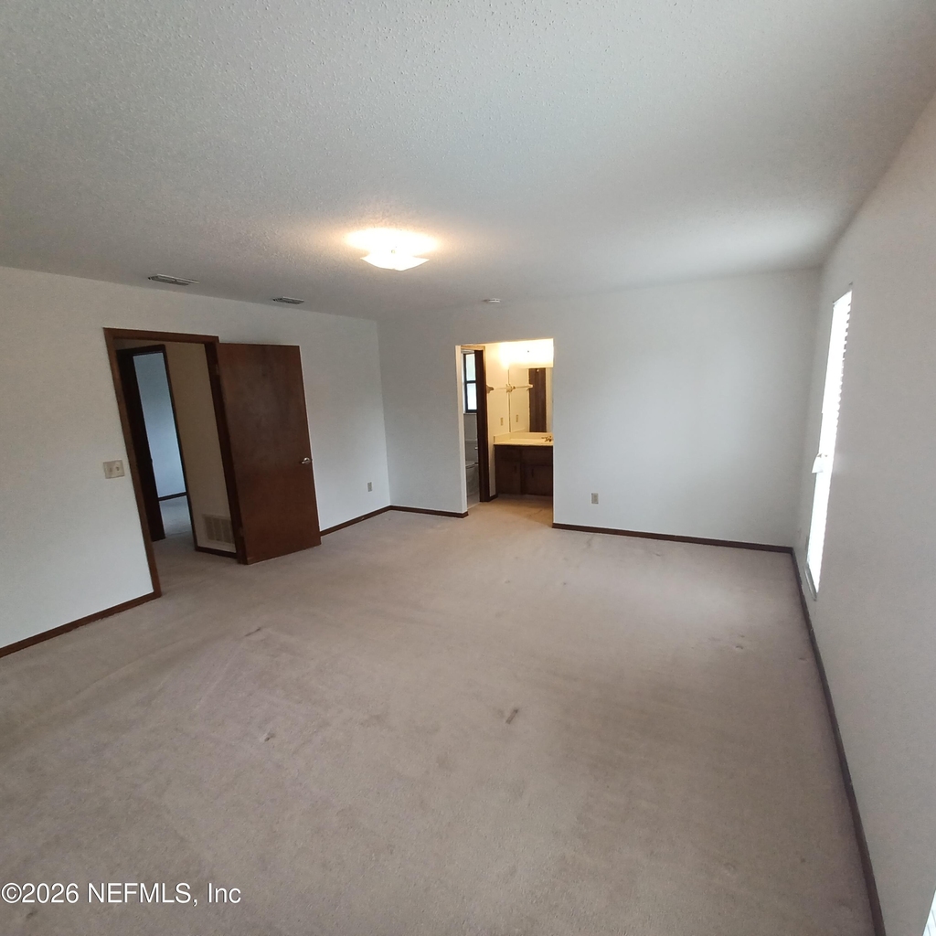 2295 Foxwood Drive - Photo 19