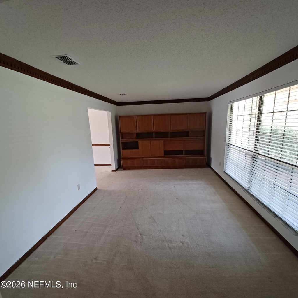 2295 Foxwood Drive - Photo 4