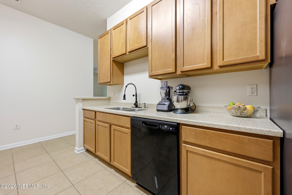 13792 Herons Landing Way - Photo 10