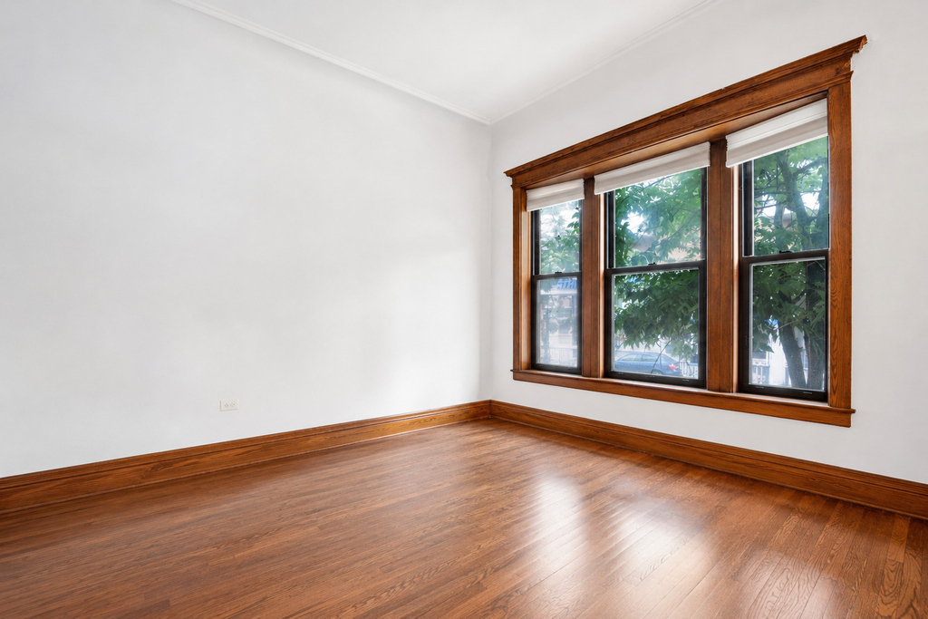 1004 W Dakin Street - Photo 8