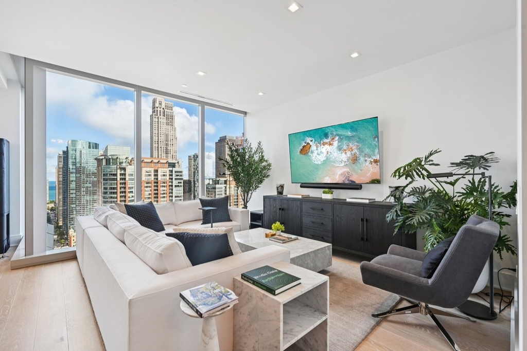 363 E Wacker Drive - Photo 4