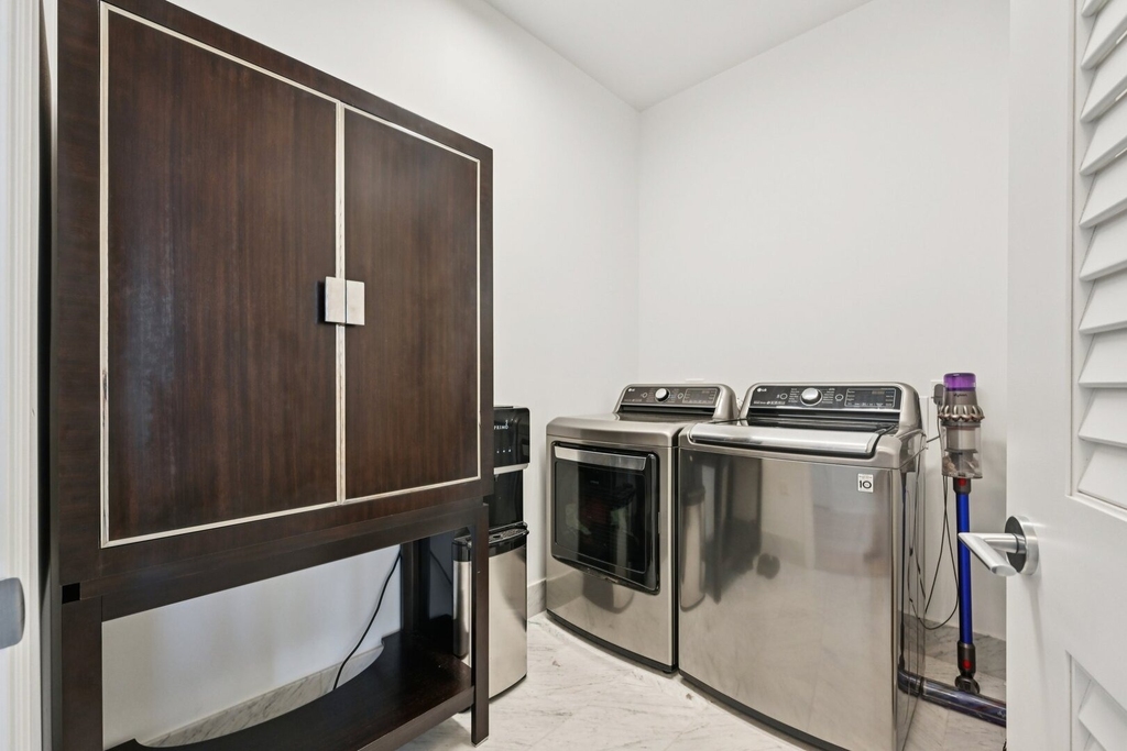 363 E Wacker Drive - Photo 21