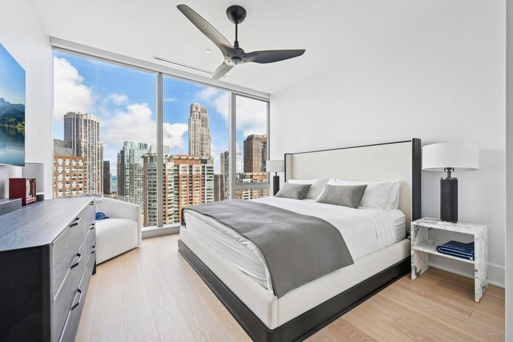 363 E Wacker Drive - Photo 12
