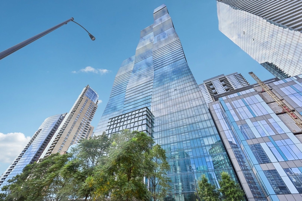 363 E Wacker Drive - Photo 0