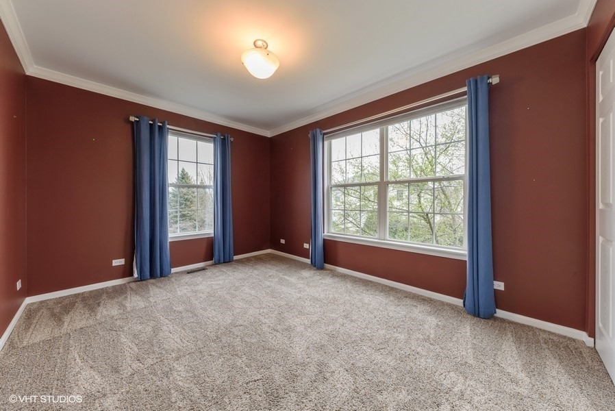 2716 N Greenwood Avenue - Photo 9