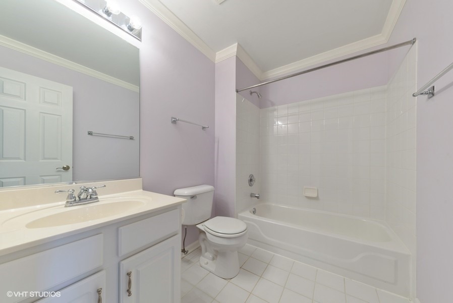 2716 N Greenwood Avenue - Photo 11