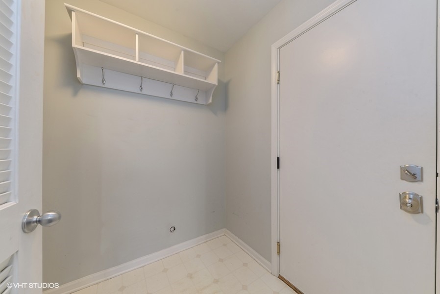 2716 N Greenwood Avenue - Photo 6