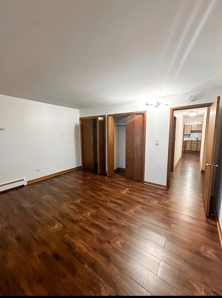 4627 Eberly Avenue - Photo 4