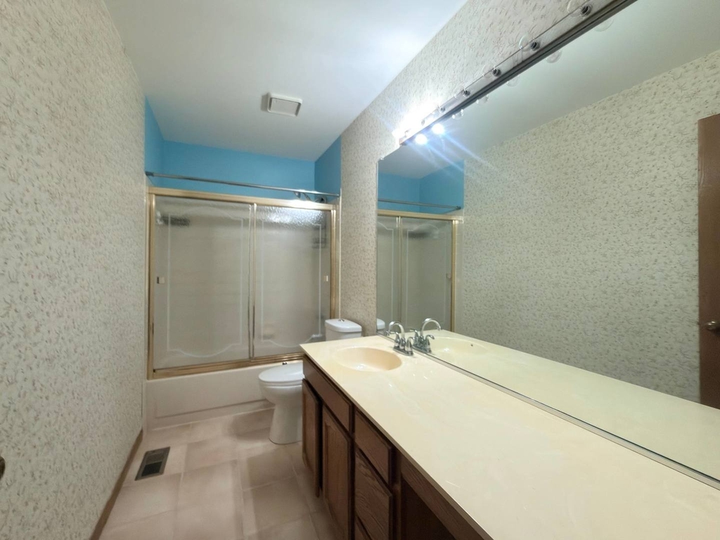 1464 Farington Lane - Photo 9