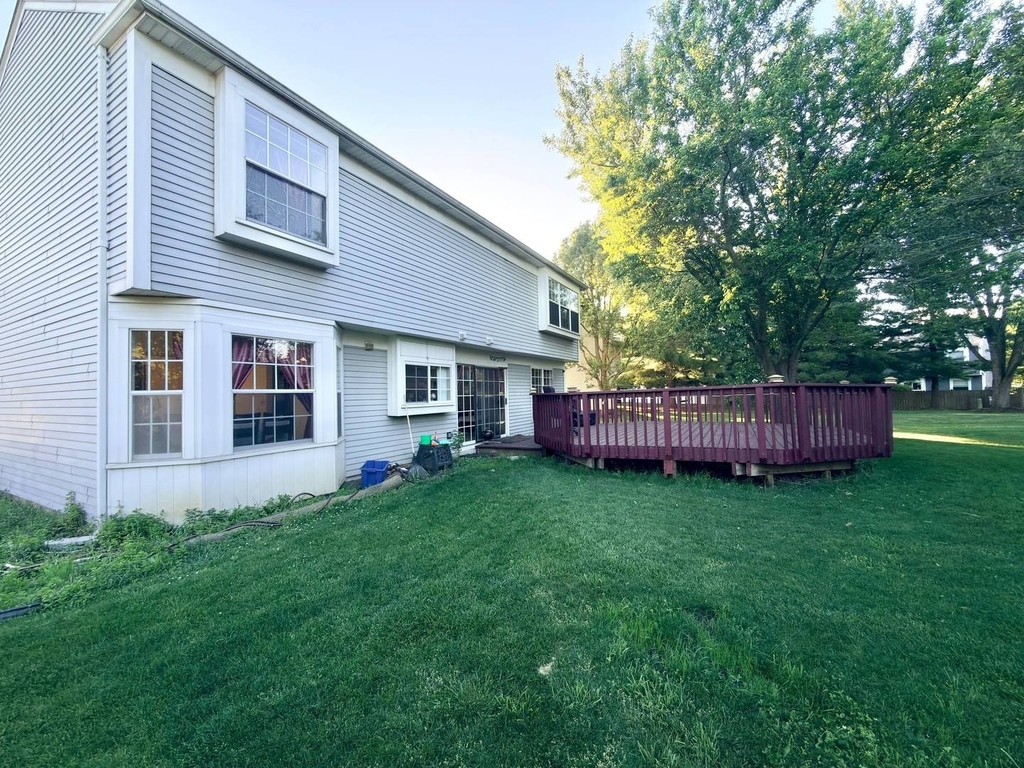 1464 Farington Lane - Photo 15