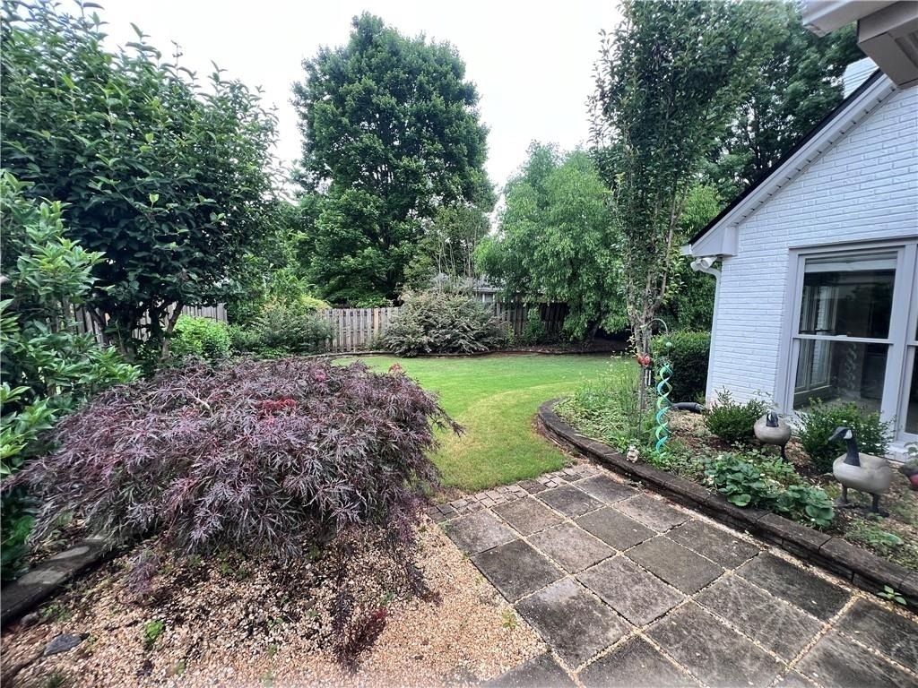 205 Kinderhill Court - Photo 14