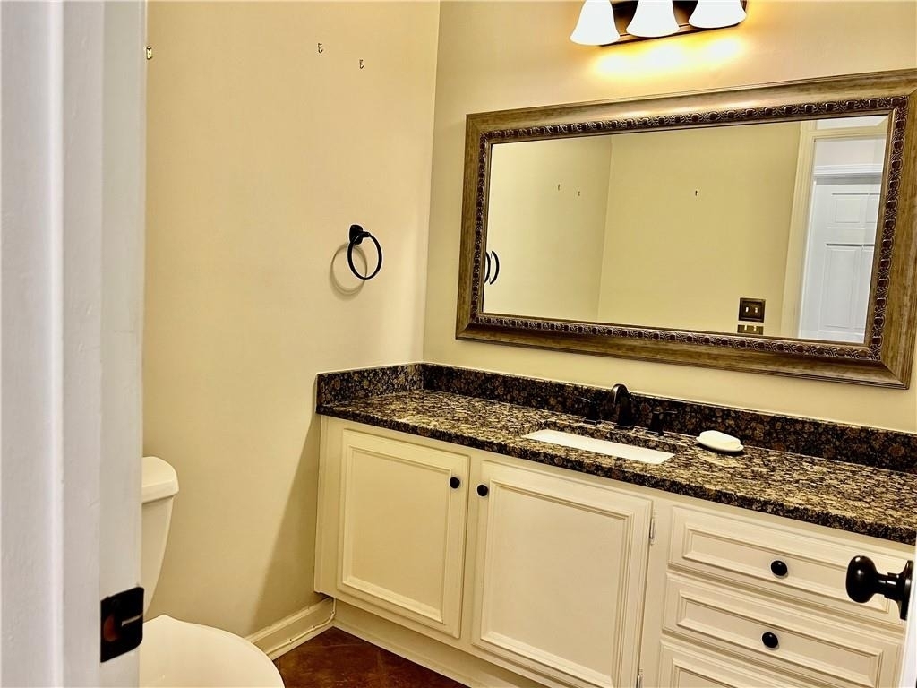 205 Kinderhill Court - Photo 32