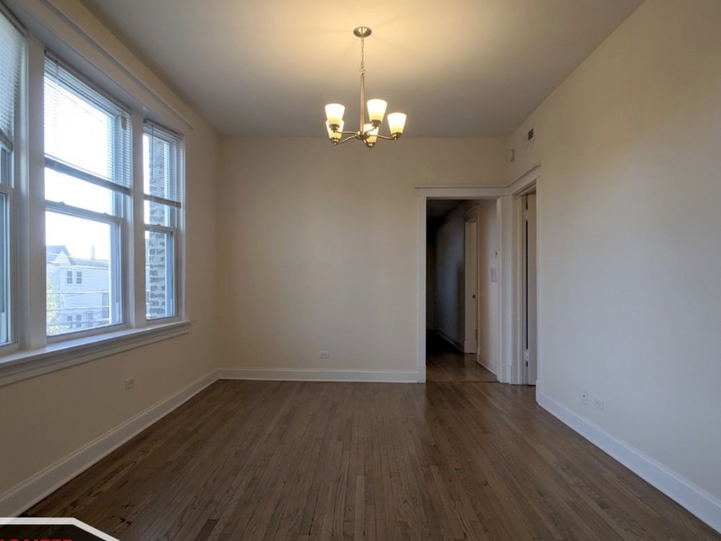 2814 N Troy Street - Photo 4