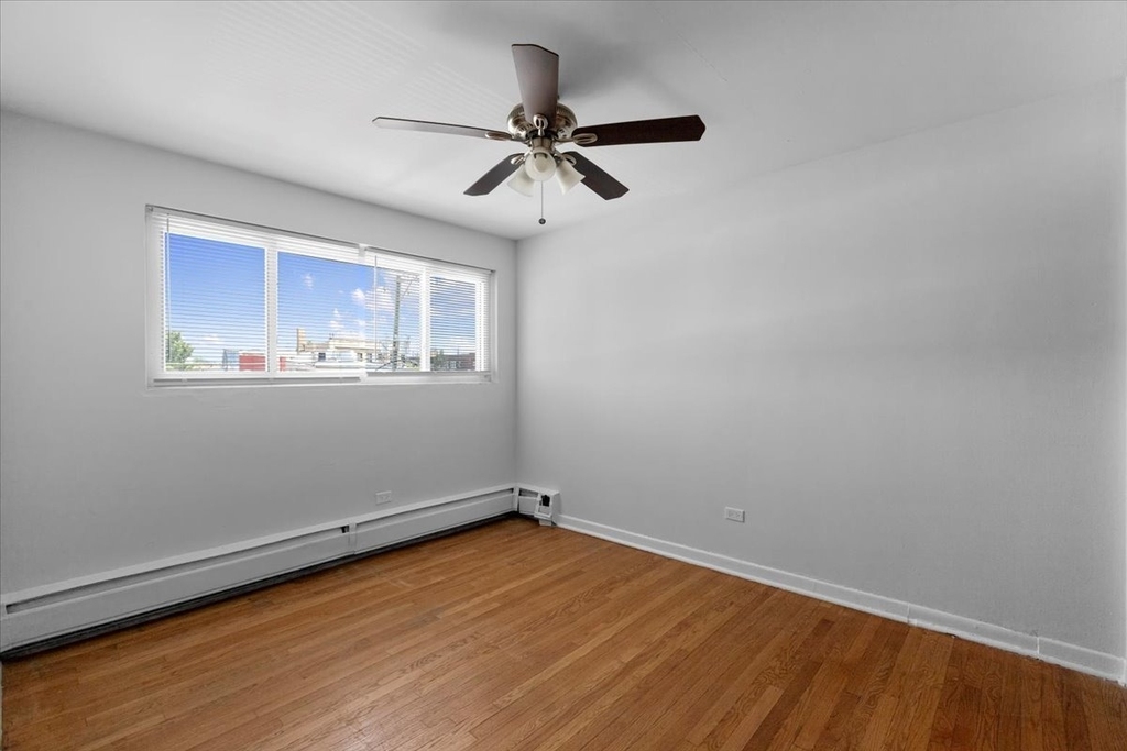 6715 N Hermitage Avenue - Photo 4