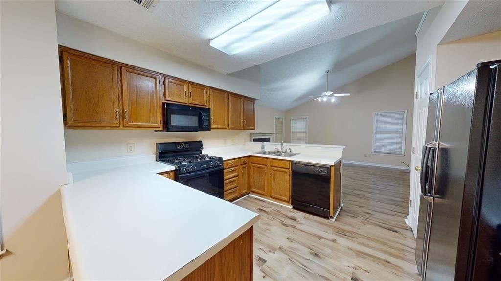 110 Beaverwood Lane - Photo 2