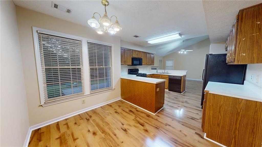 110 Beaverwood Lane - Photo 0