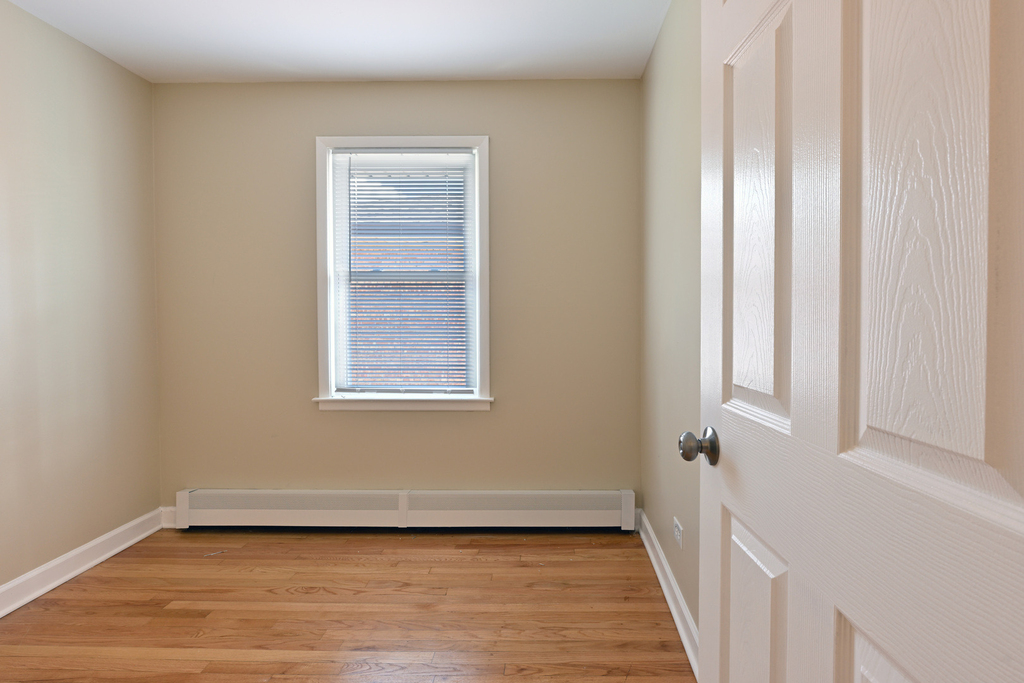 1018 S 11th Avenue - Photo 7