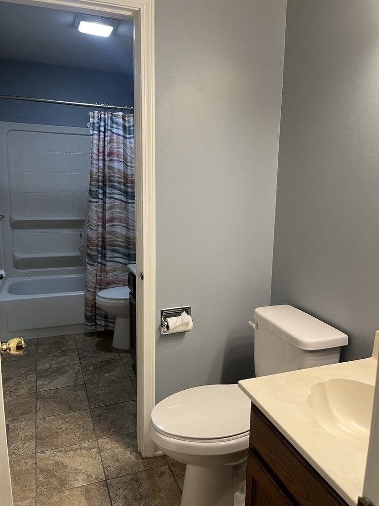 821 Brentwood Drive - Photo 6
