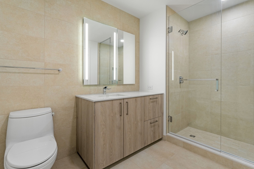 211 N Harbor Drive - Photo 5