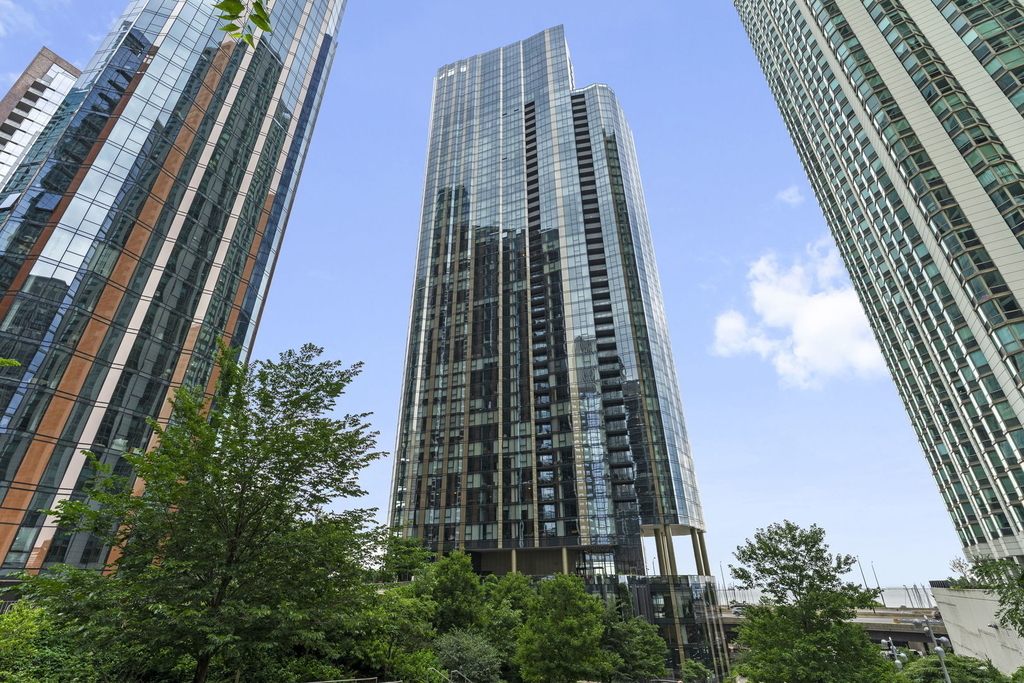 211 N Harbor Drive - Photo 16