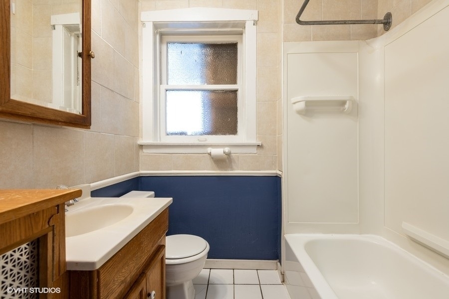 1253 W Byron Street - Photo 6