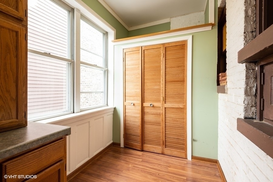1253 W Byron Street - Photo 10