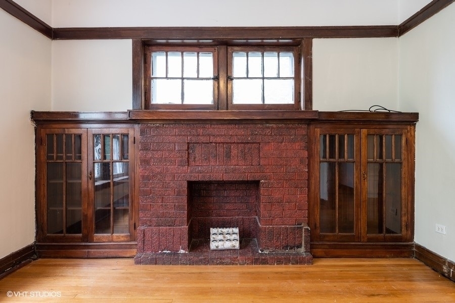 1253 W Byron Street - Photo 2