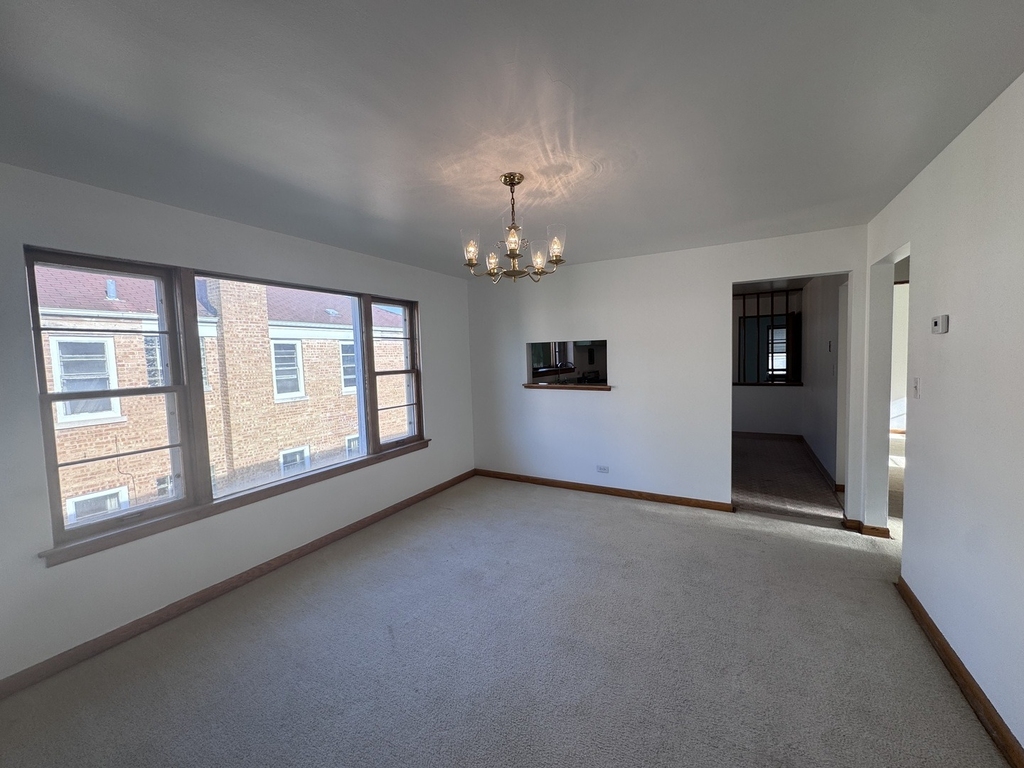 10315 Chaucer Street - Photo 8