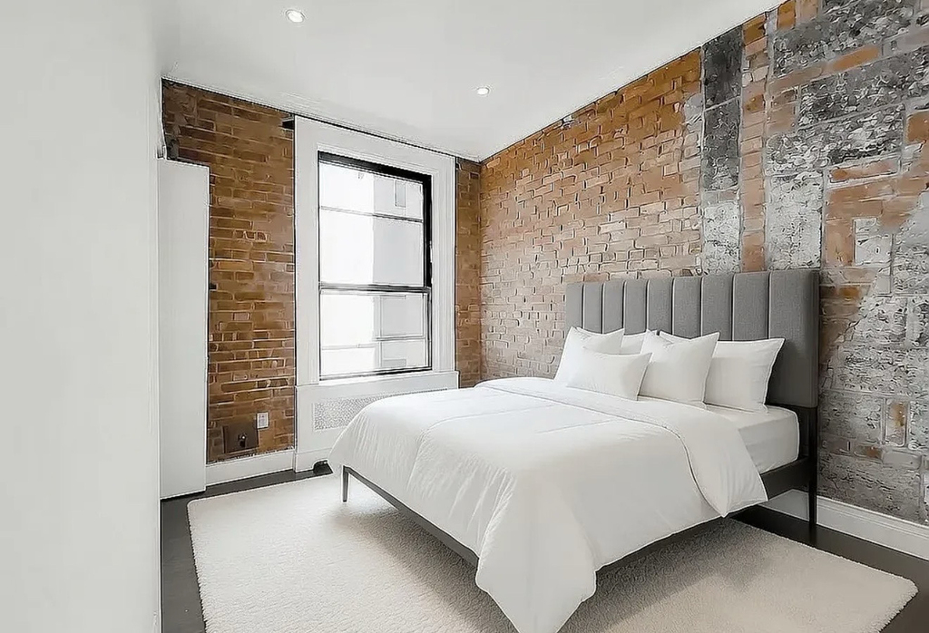 350 3rd Avenue - Photo 1