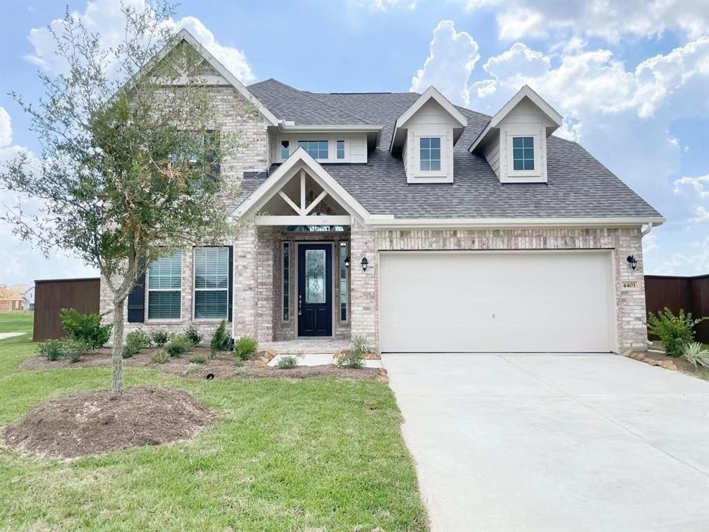 4403 Silvergrass Lane - Photo 0