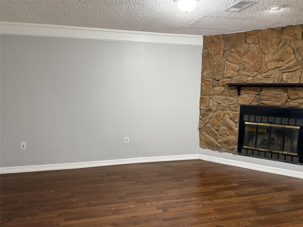 5519 Mendota Lane - Photo 2