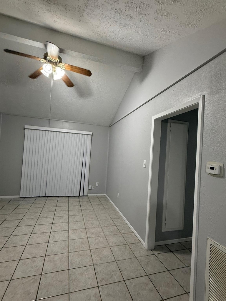 5519 Mendota Lane - Photo 8