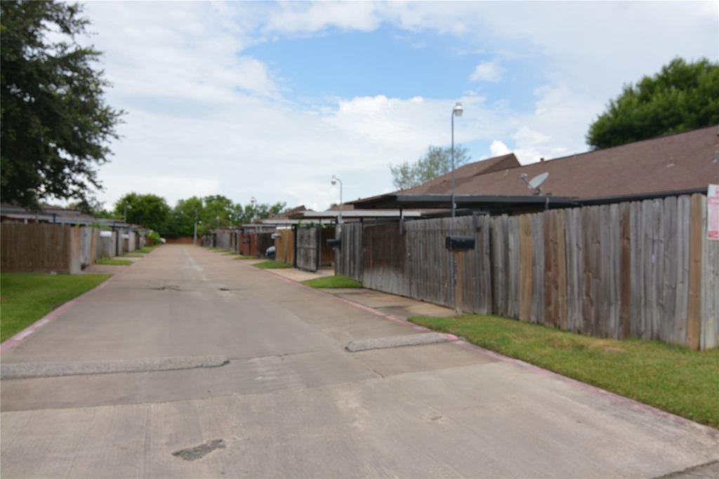 7104 Jetty Lane - Photo 14