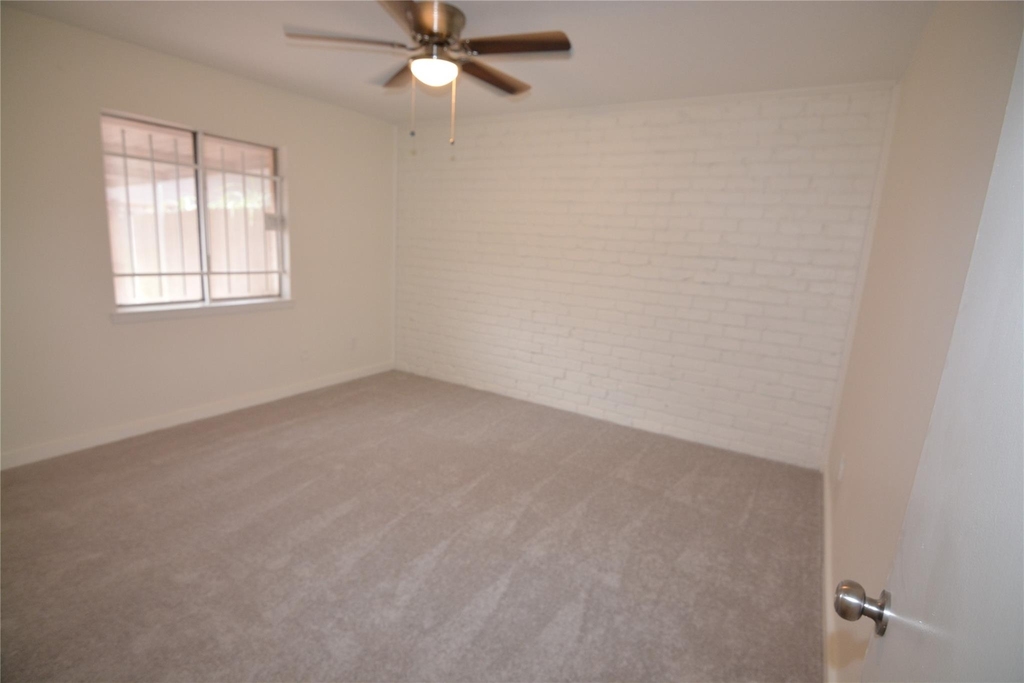 7104 Jetty Lane - Photo 11
