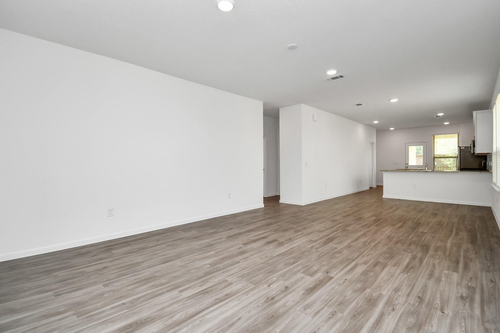 16150 Elbridge Court - Photo 5