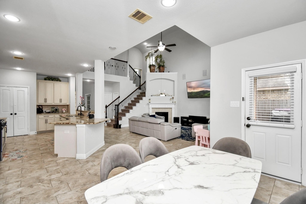 24723 Heirloom Lane - Photo 6